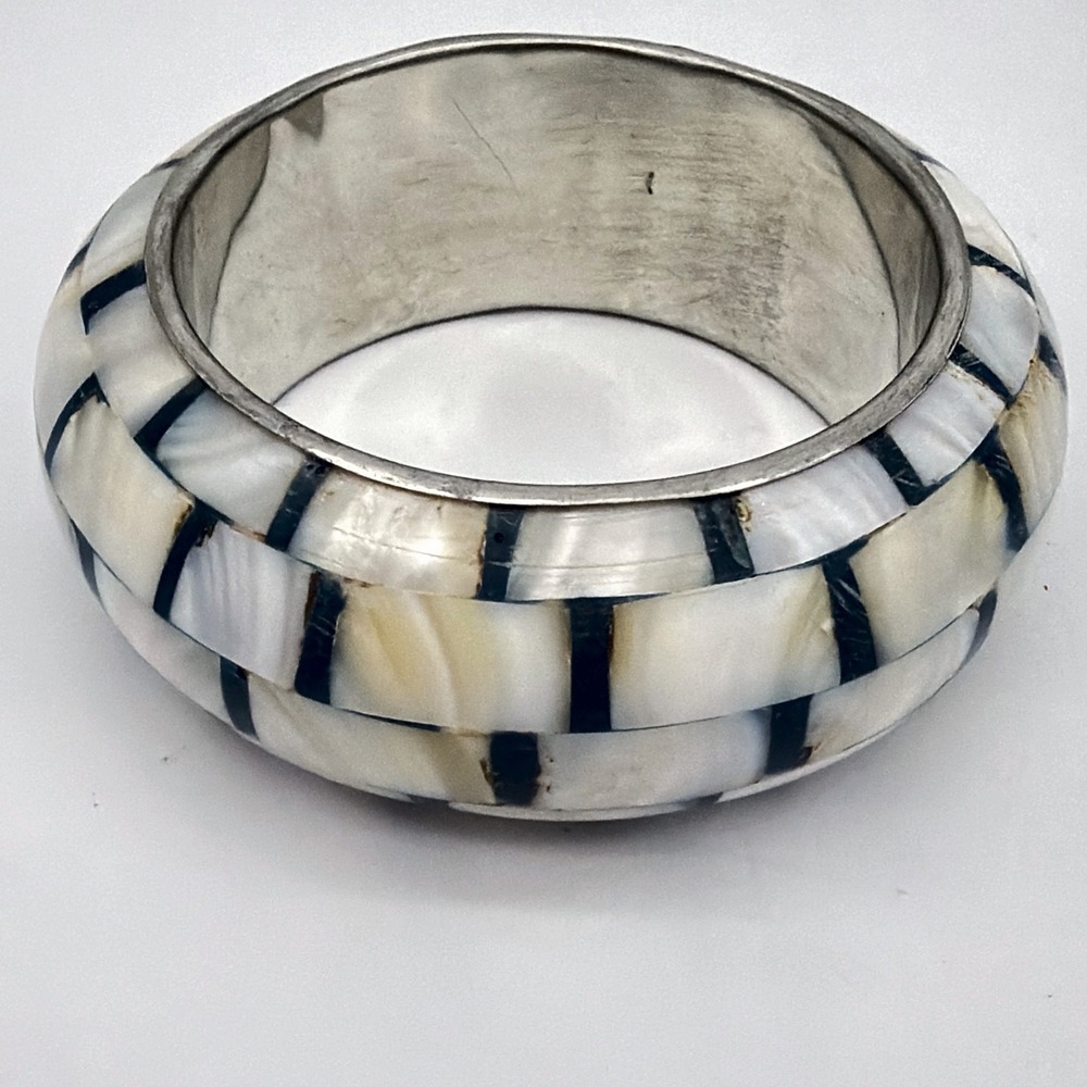 Vtg Mother of Pearl Inlay Bracelet Chunky Bangle Blue Grid Mid Century Boho